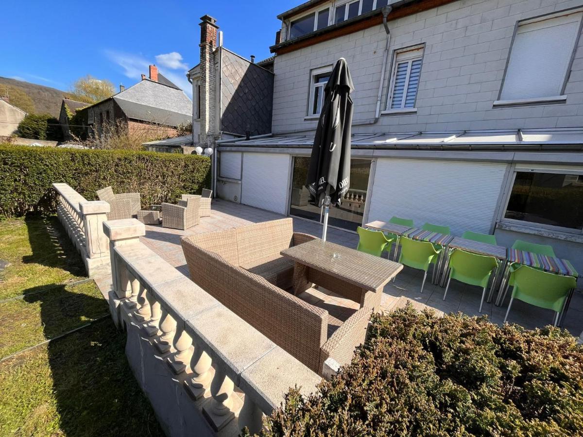 Le Clos Joli Haybes Exteriör bild