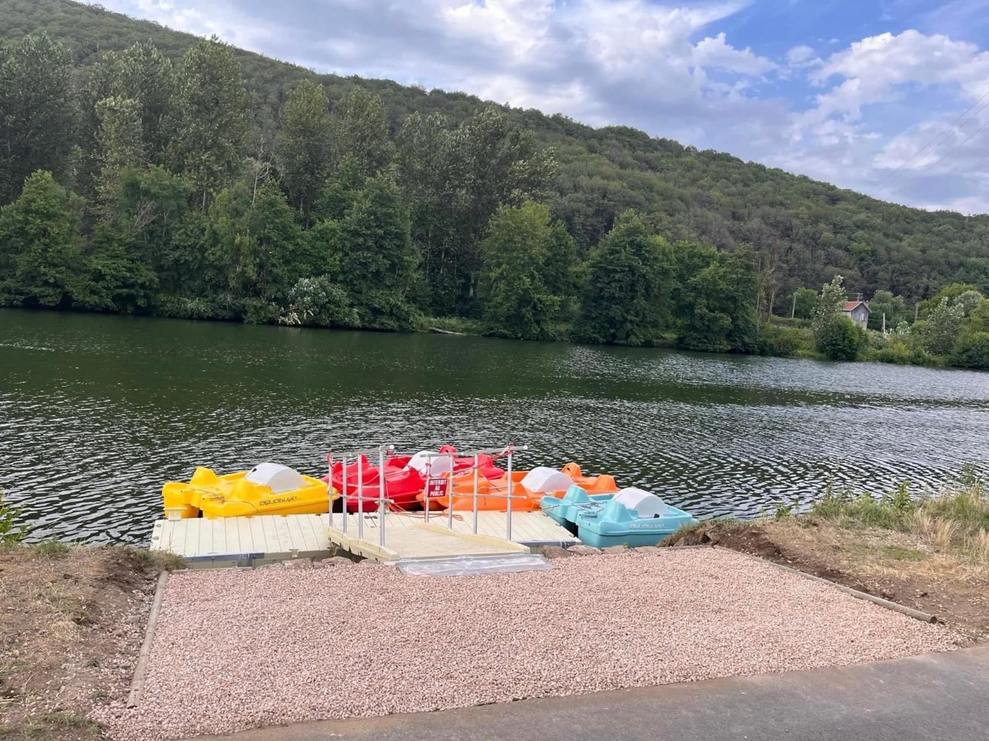 Le Clos Joli Haybes Exteriör bild